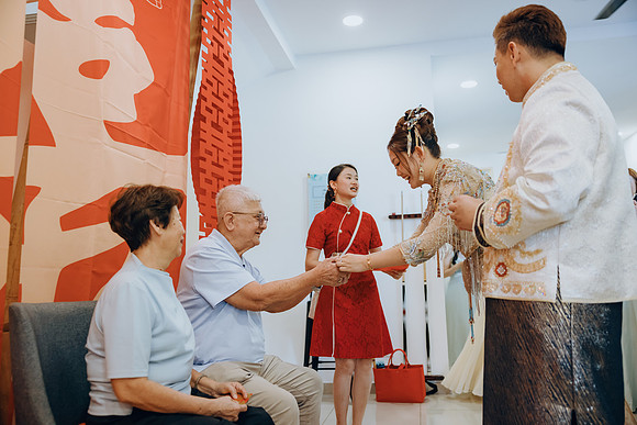 0433